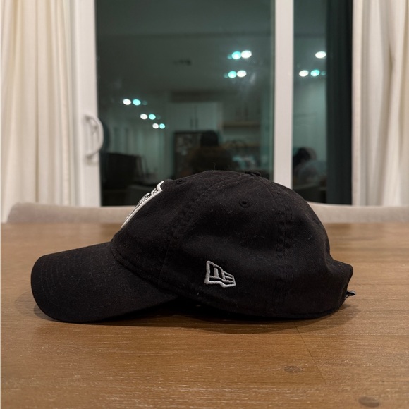 Raiders hat strapback - Picture 2 of 3
